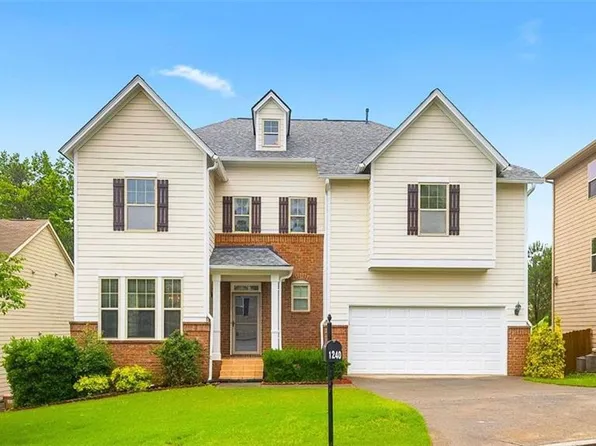 1240 Rocky Shoals Ln, Suwanee, GA 30024