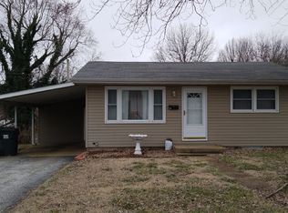 505 Stiening St, Waterloo, IL 62298