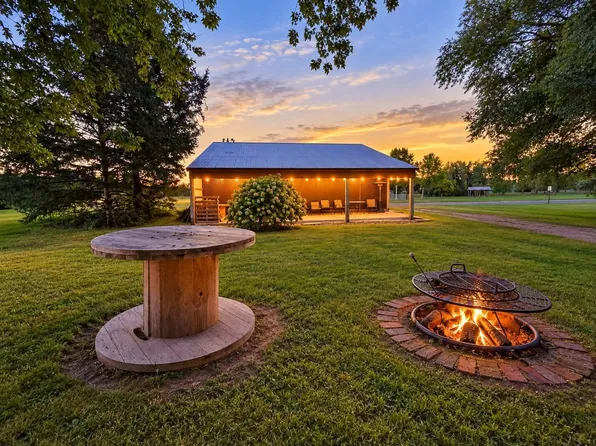 205 Heritage Blvd NW, Isanti, MN 55040