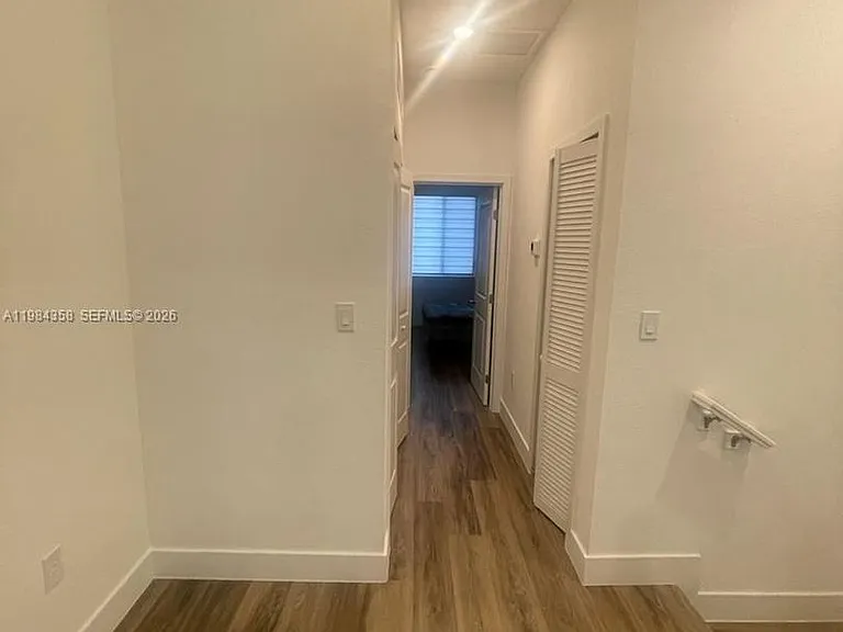 13637 SW 157th Pl — Photo 7