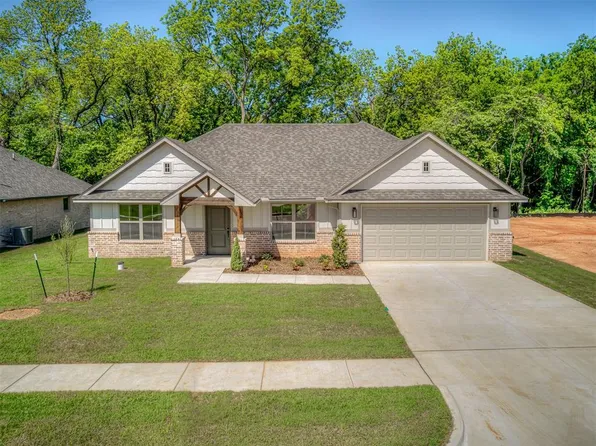 120 Mountain Laurel Way, Noble, OK 73068