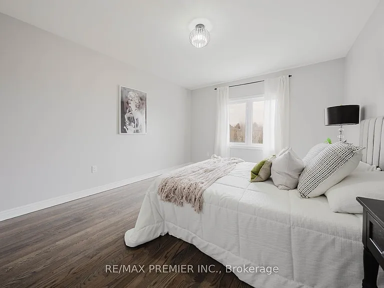 16 Saint Michele Pl #UPPER — Photo 31