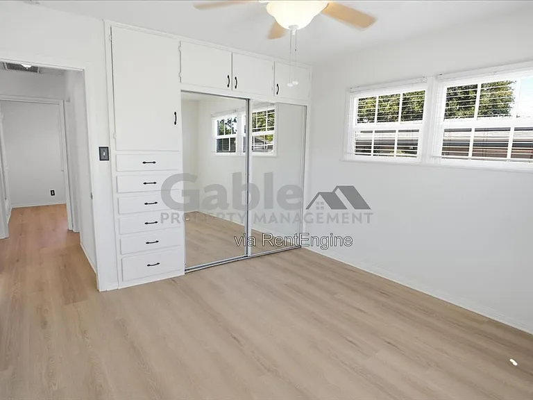 24943 Chestnut St — Photo 7