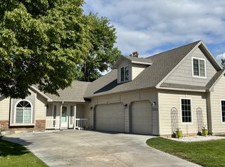 3222 N Yellow Peak Pl, Meridian, ID 83642