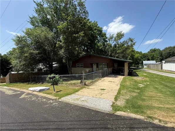 103 E College Ave, Harrison, AR 72601