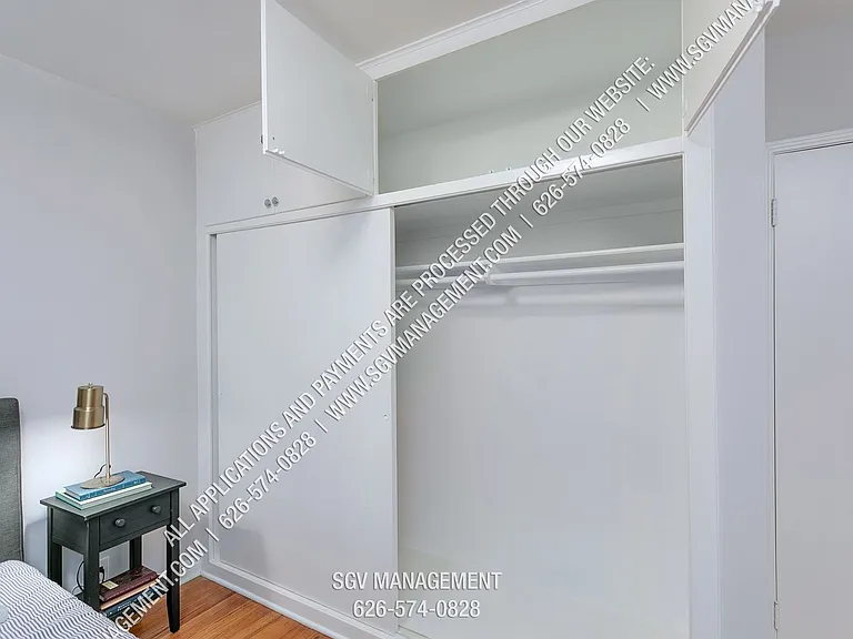 496 S Euclid Ave — Photo 14