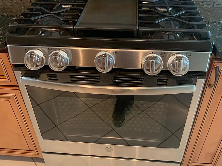 Gas range