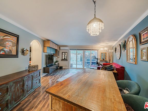 4th image of 2035 4th St Unit 102C