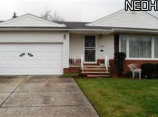 23660 Hillcroft Dr, Warrensville Heights, OH