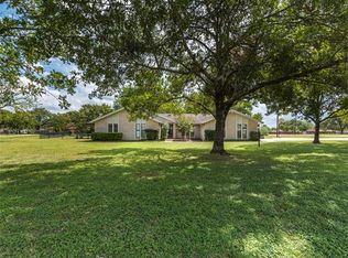117 Cedar Dr, Mountain City, TX 78610