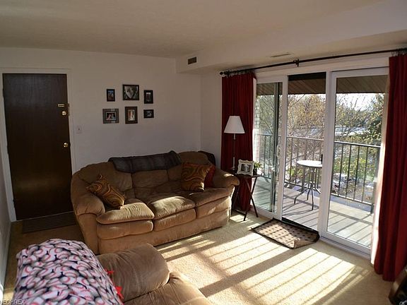 2nd image of 16435 Heather Ln APT 303