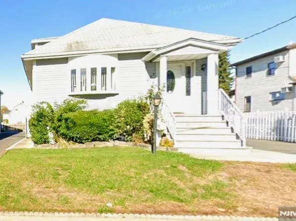 887 Schuyler Ave, Kearny, NJ 07032