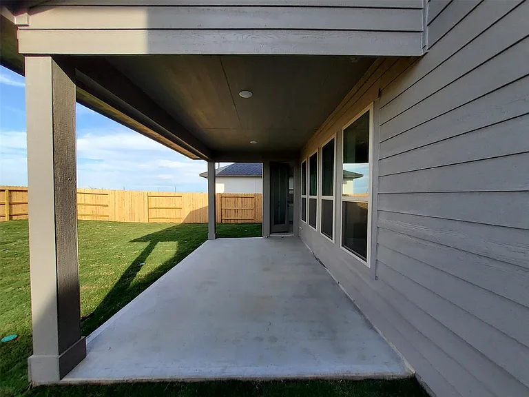 20814 Flat View Dr — Photo 34