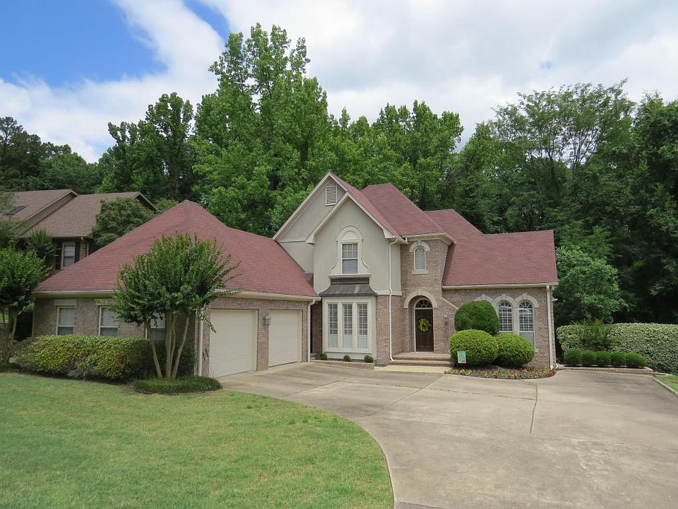 1st image of 206 Craigwood Cir
