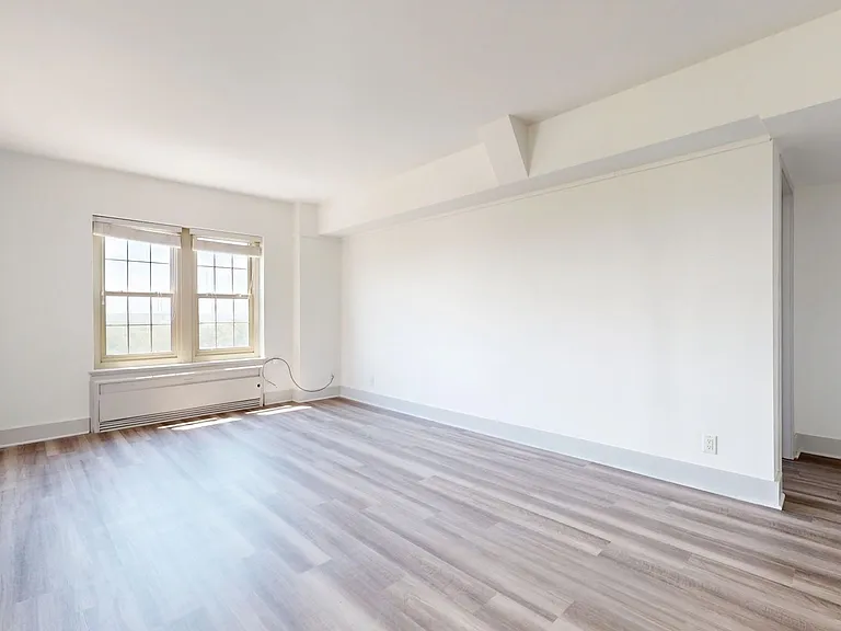 Dining/Living room