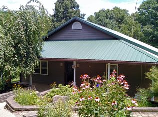 2450 Dutch Ridge Rd, Guysville, OH 45735