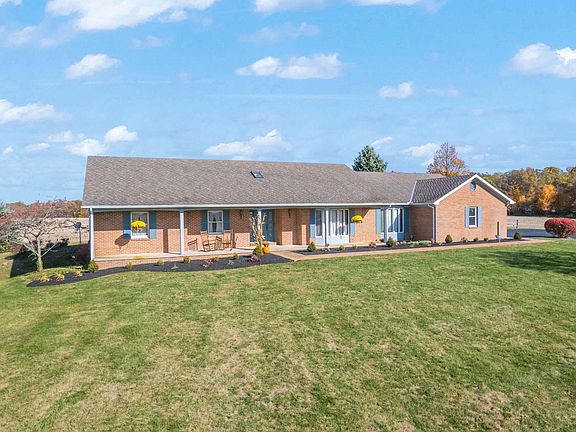 3rd image of 4427 County Road 171