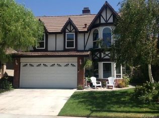19853 Emmett Rd, Santa Clarita, CA 91351