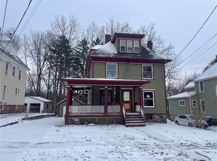 206 Prospect St, Newark, NY 14513