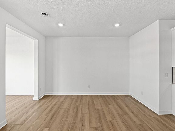 5th image of 20156 68th Ave