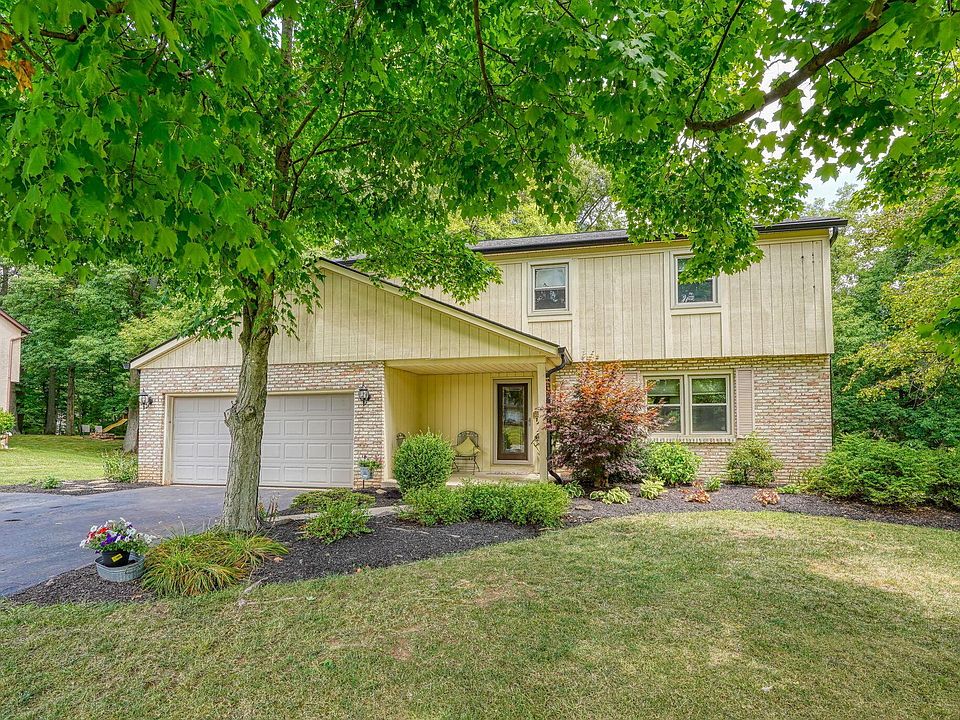 1st image of 11282 Bridgeview Dr NW