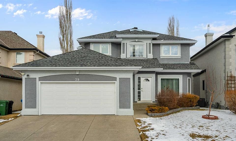 1st image of 39 SW Mount Douglas Point SE