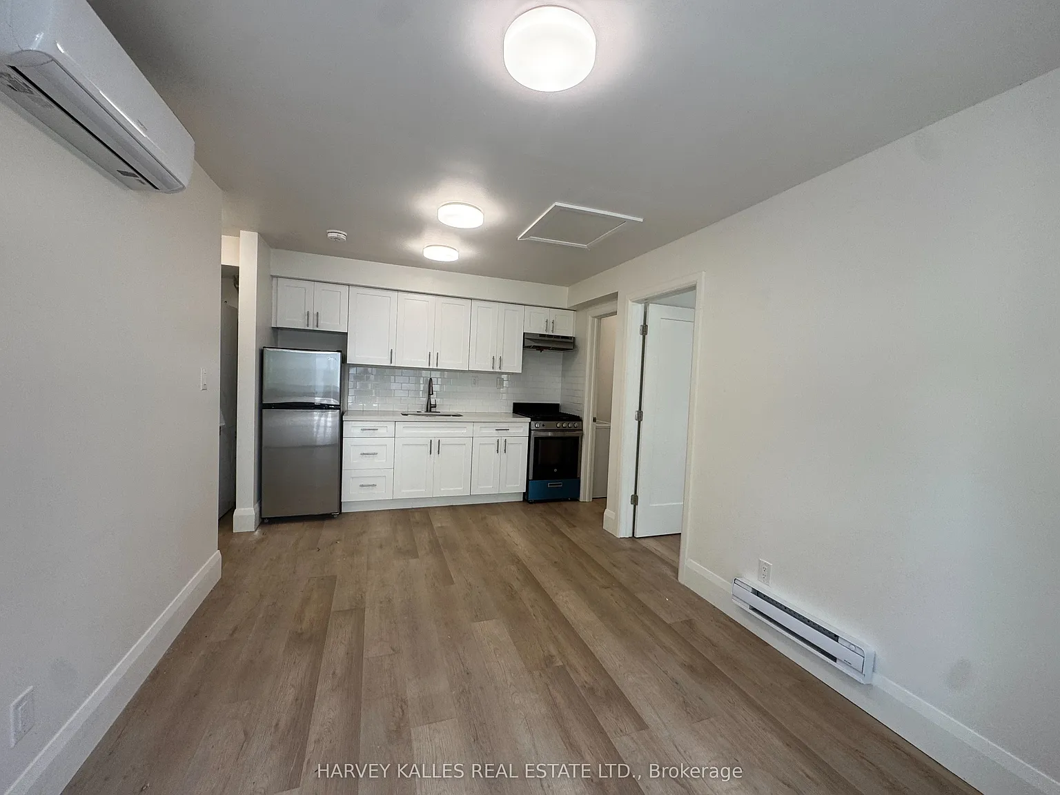 2 bed, $2,599 — Photo 2