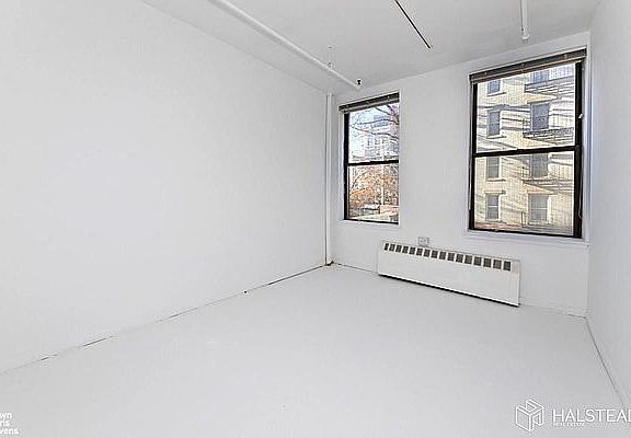 3rd image of 426 W Broadway #2A