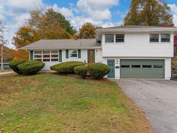 53 Hampton Avenue, Auburn, ME 04210