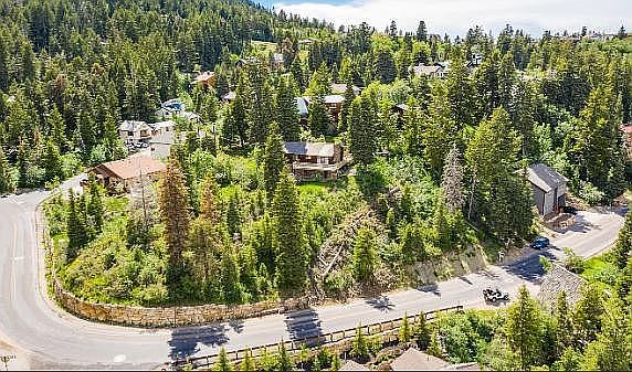 1st image of 360 Parkview Dr
