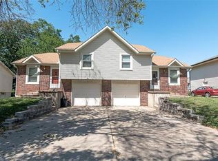 3101 Squire Ln, Country Club, MO 64506