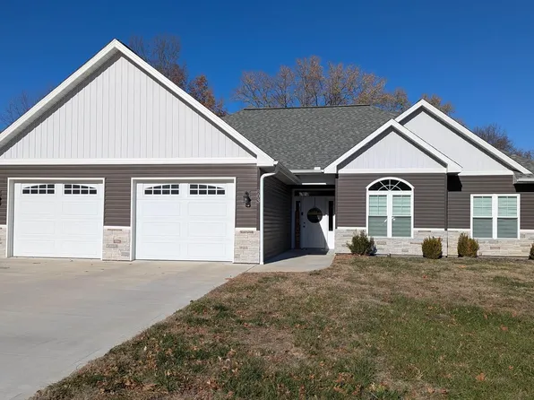 803 E Hutton Valley Rd, Clinton, MO 64735