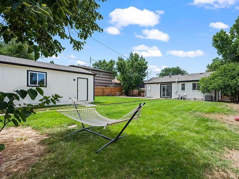 3240 Oneida St — Photo 26