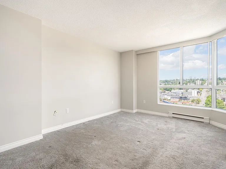 1235 Quayside Dr #1704 — Photo 16