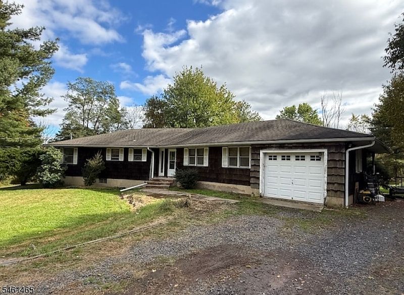 1st image of 732 Amwell Road