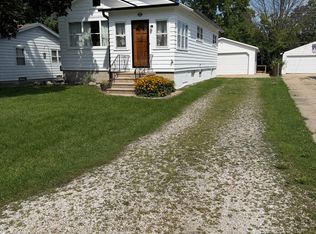 620 16th St, Kenosha, WI 53140