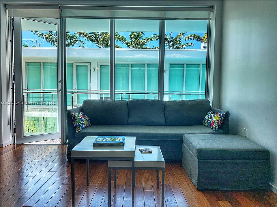 1st image of 1601 West Ave APT 211