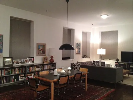 Rented by Buchbinder & Warren | media 17