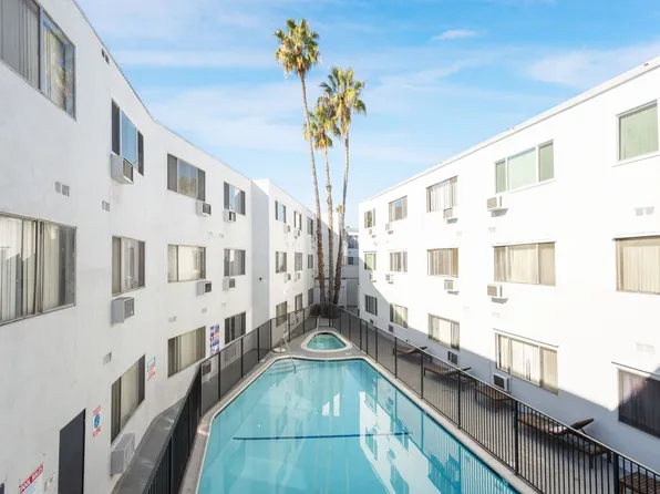 1811 Tamarind Apartments