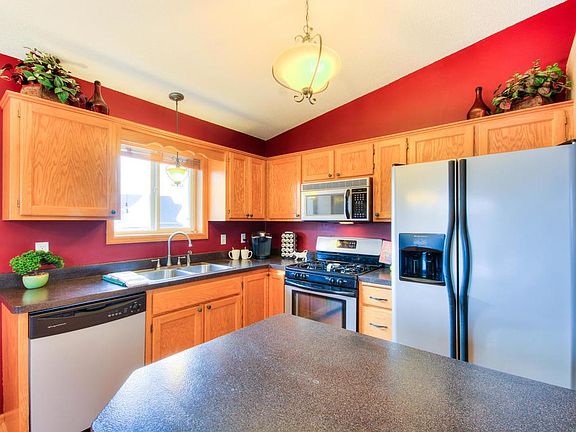 4th image of 15227 Germanium Cir NW