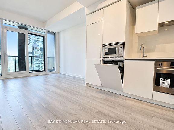 2nd image of 238 Simcoe St #2101