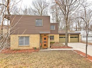 1412 S Washington Ave, Saint Peter, MN 56082