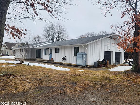 2nd image of 212 Fort Plains Road