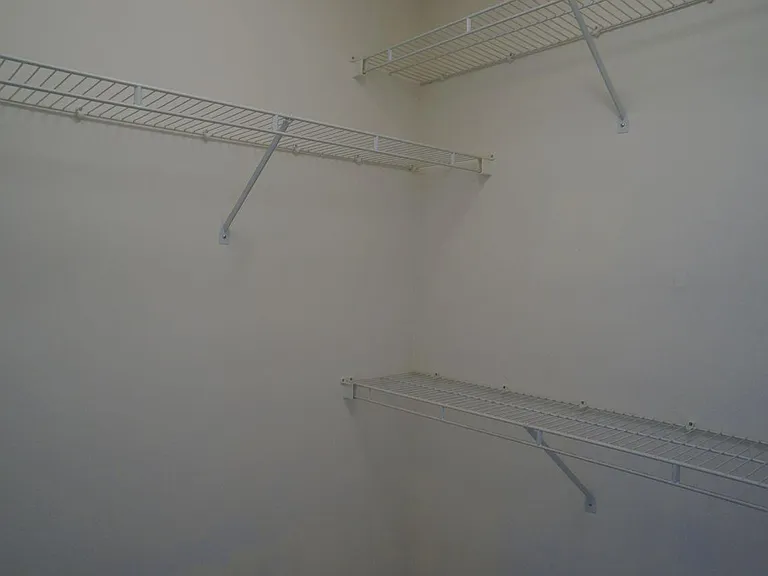 312 Commons Dr — Photo 14