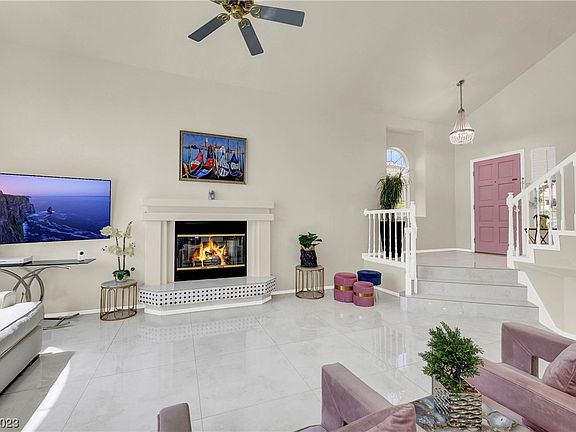 5th image of 8321 Emerald Isle Ave