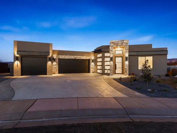 3257 S Drifting Dunes Ln, Hurricane, UT 84737