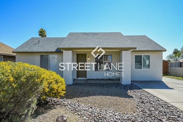 1st image of 1323 W Hononegh Dr