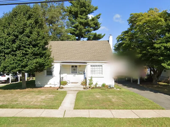 24 Forman Dr, Hamilton, NJ 08690