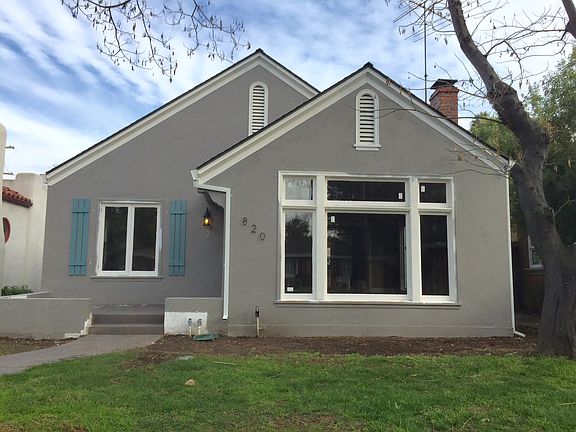 2nd image of 820 Plaza Dr