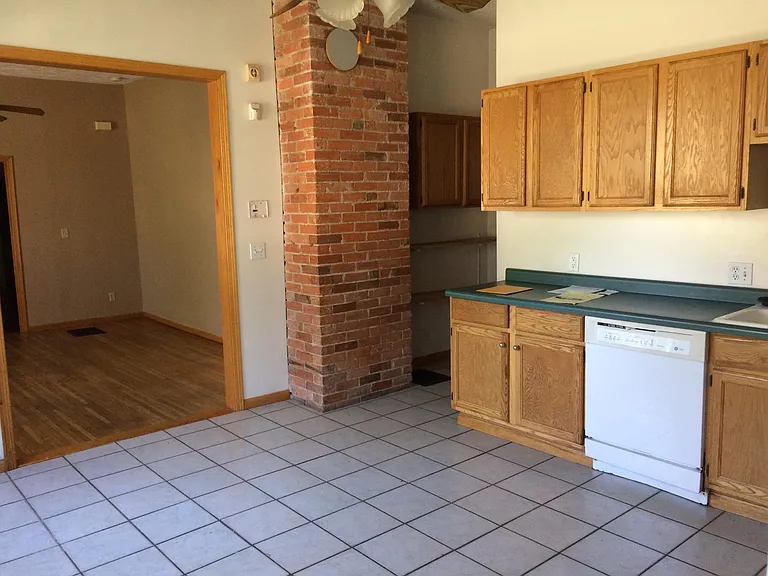 2748 Q St — Photo 11